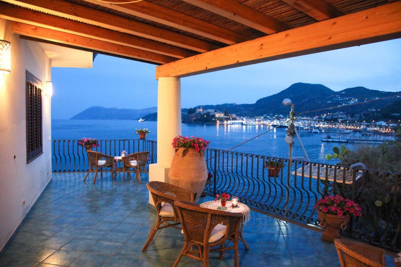 B&B Alta Marea Lipari Exterior photo